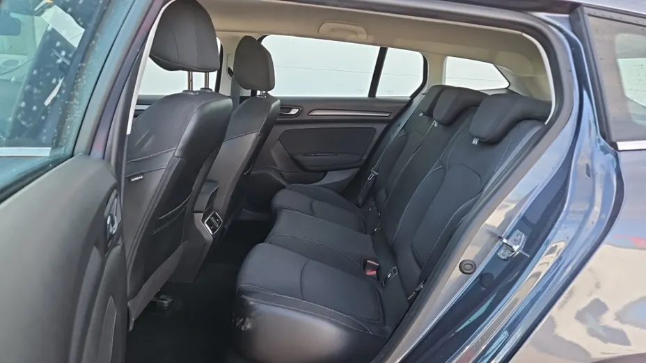 RENAULT Megane -