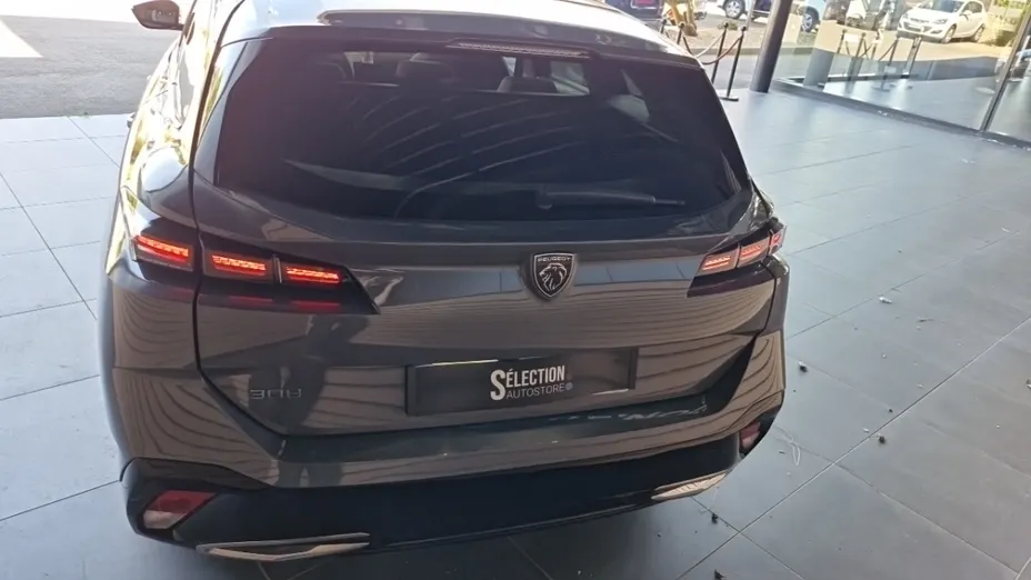 PEUGEOT 308 -