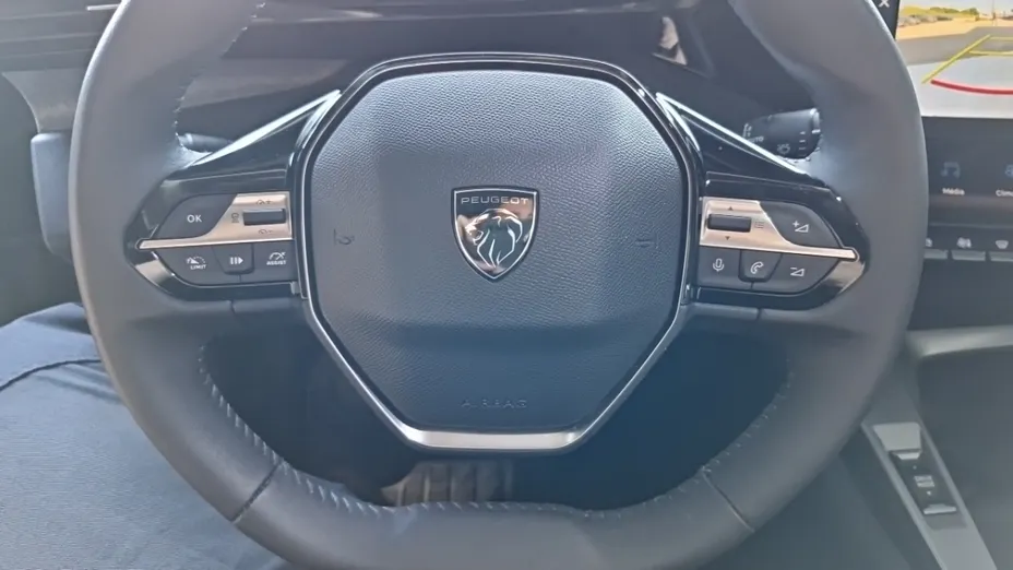 PEUGEOT 308 -