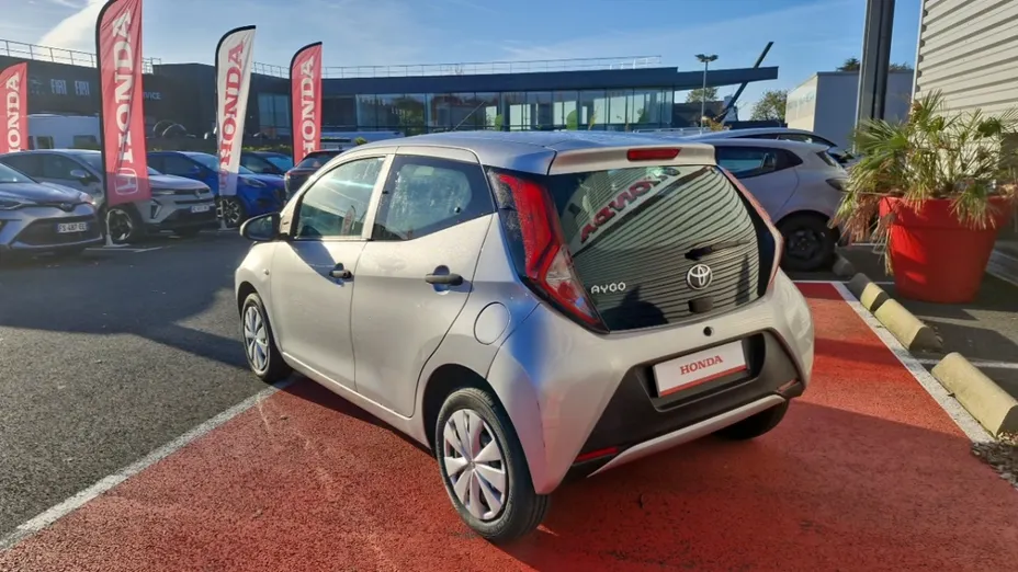 TOYOTA Aygo -