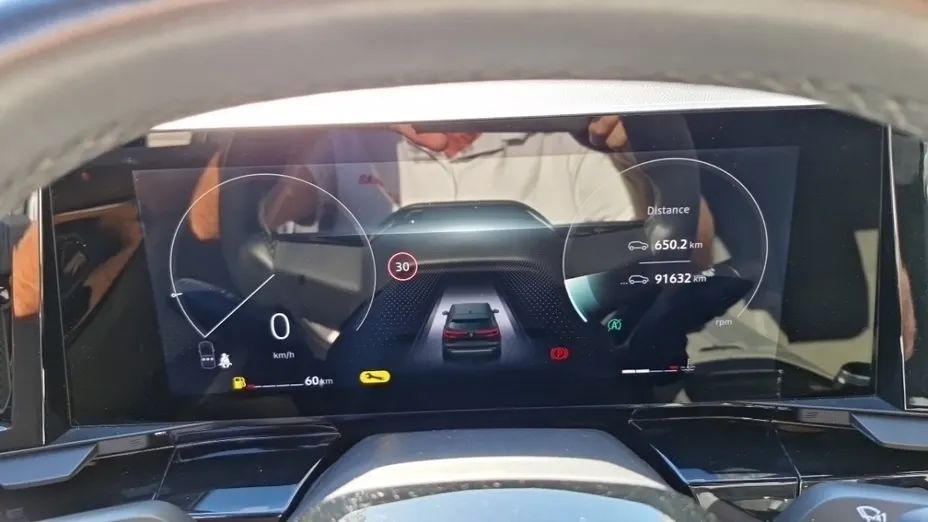 RENAULT Austral -