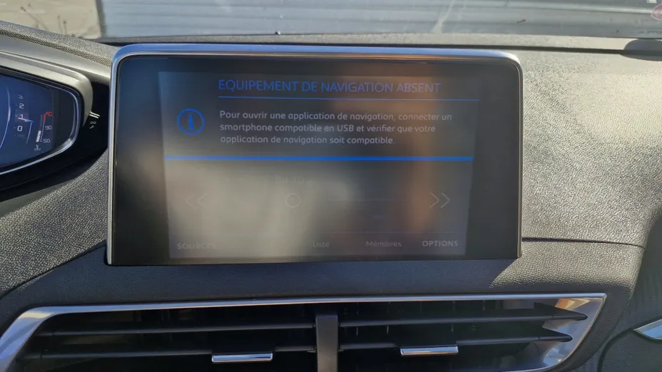 PEUGEOT 3008 -