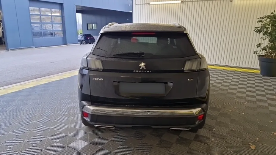 PEUGEOT 3008 -