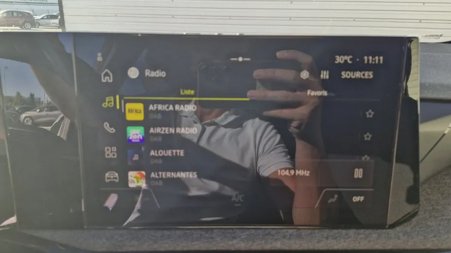 RENAULT Clio -