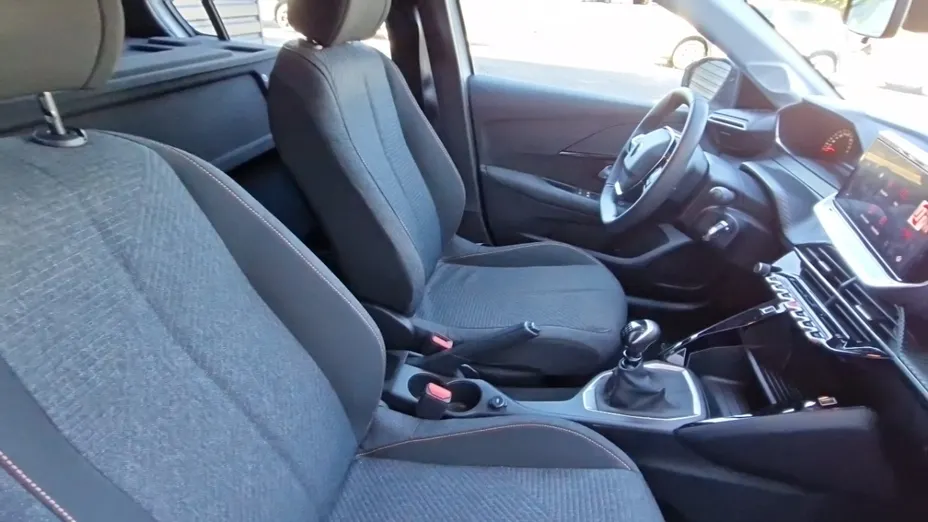 PEUGEOT 208 208 1.2 PureTech Access