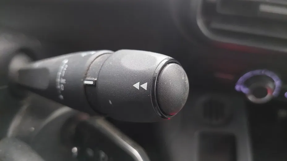 PEUGEOT Partner -