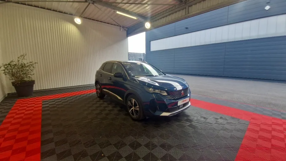 PEUGEOT 3008 -