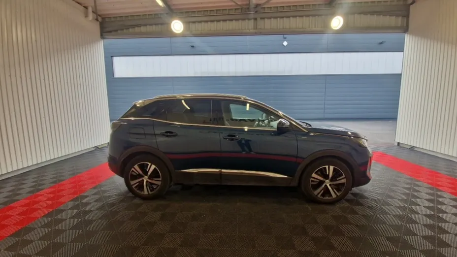 PEUGEOT 3008 -