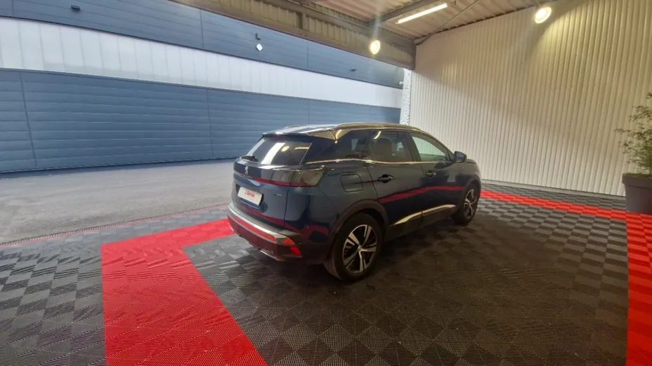 PEUGEOT 3008 -