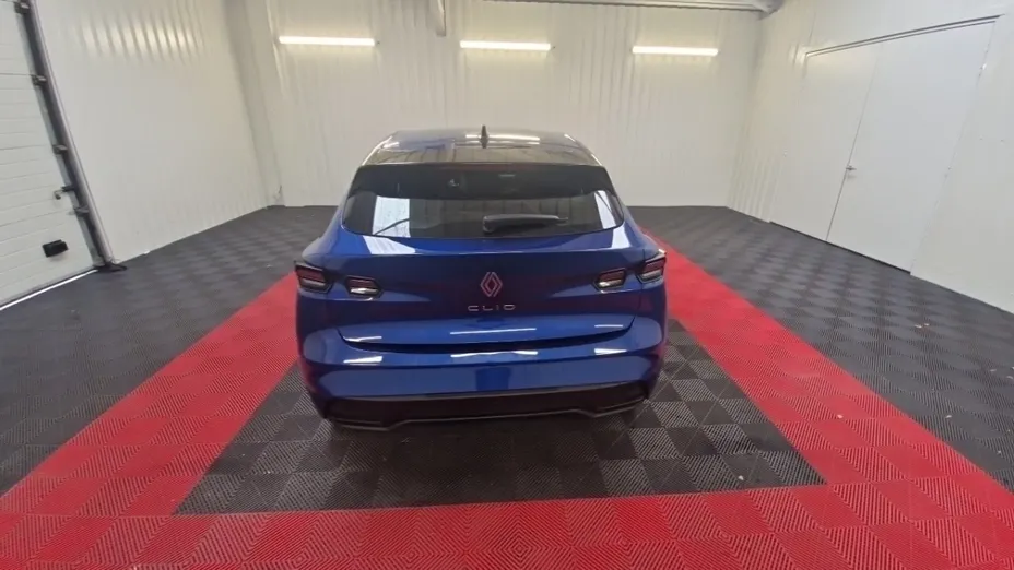 RENAULT Clio -