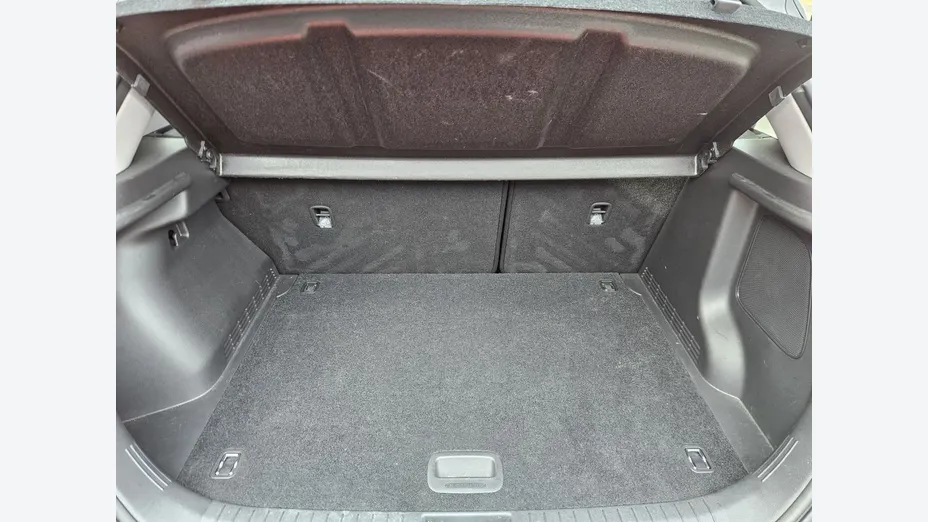 HYUNDAI Kona -