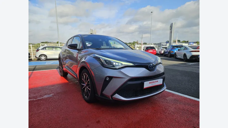 TOYOTA C-HR -
