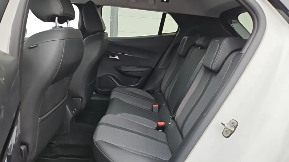 PEUGEOT 2008 -