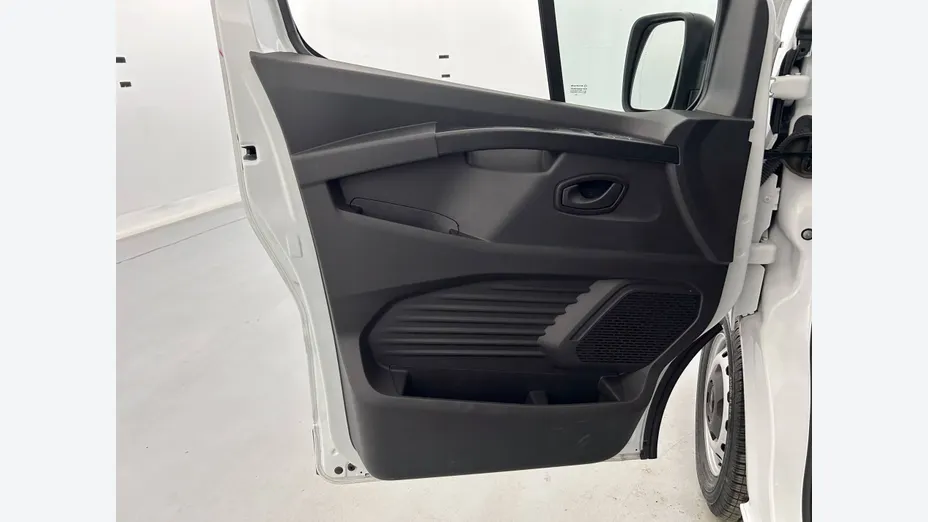 RENAULT Trafic -