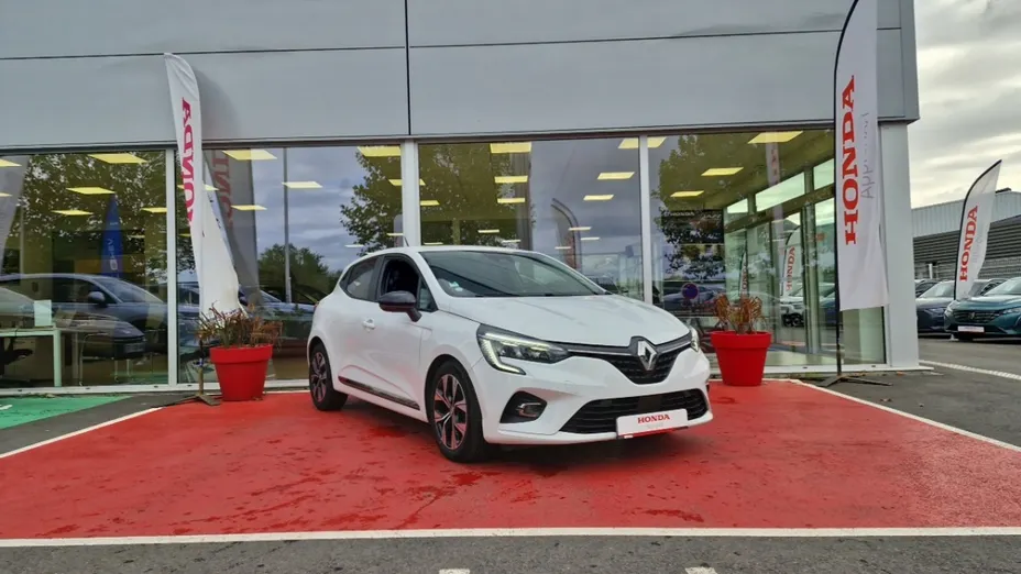 RENAULT Clio -