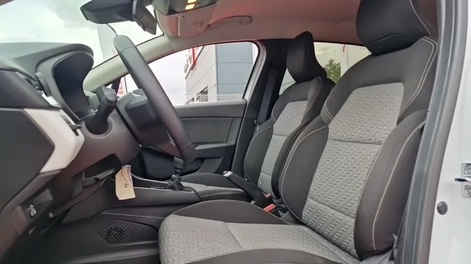 RENAULT Clio -
