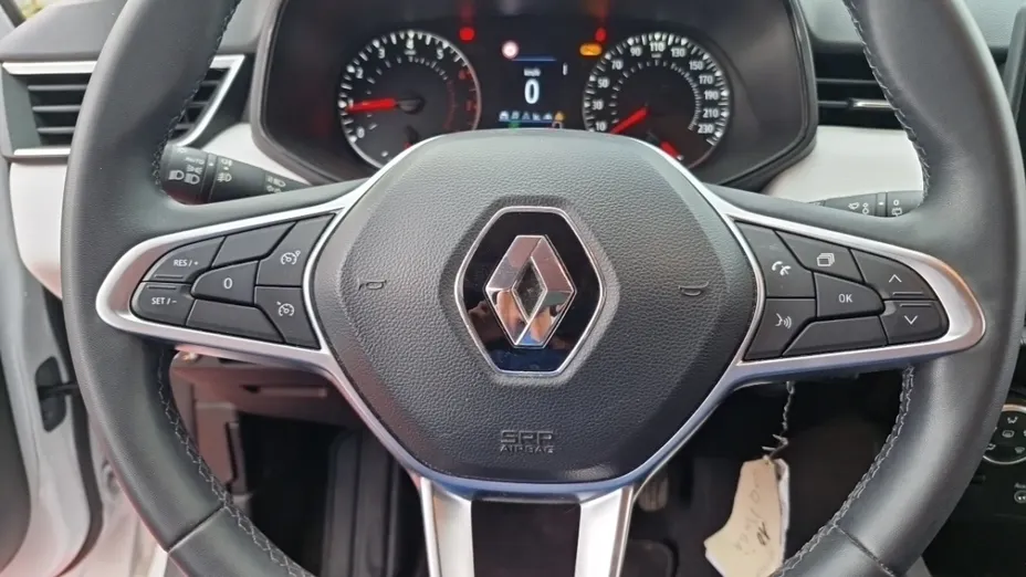 RENAULT Clio -