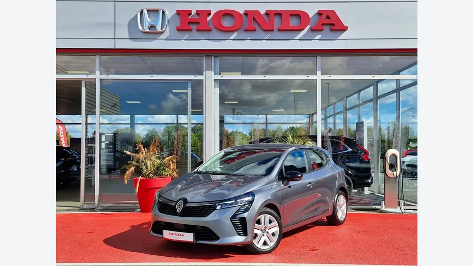 RENAULT Clio -