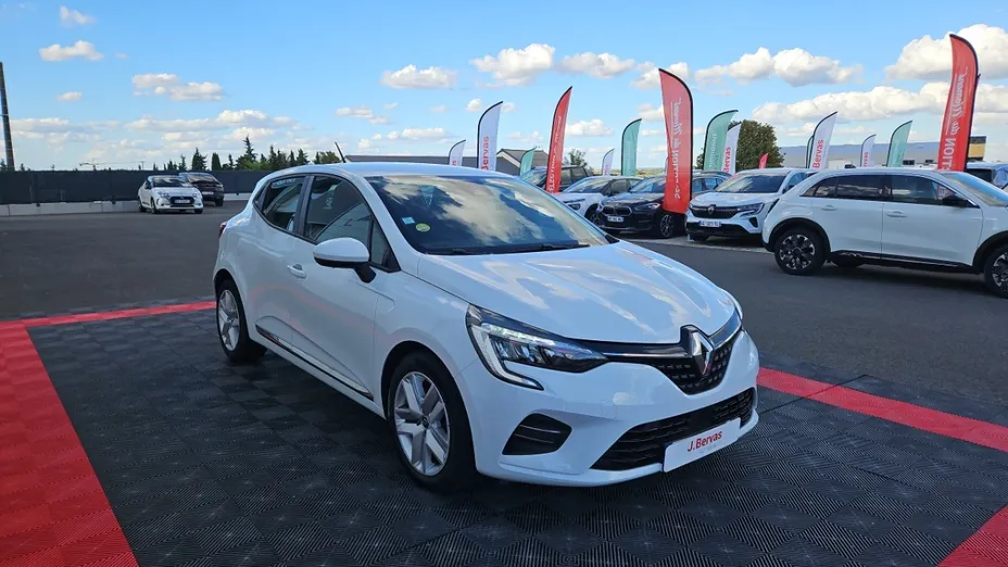 RENAULT Clio -