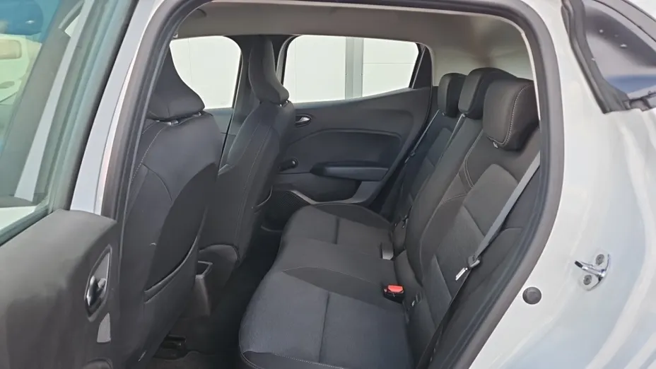 RENAULT Clio -