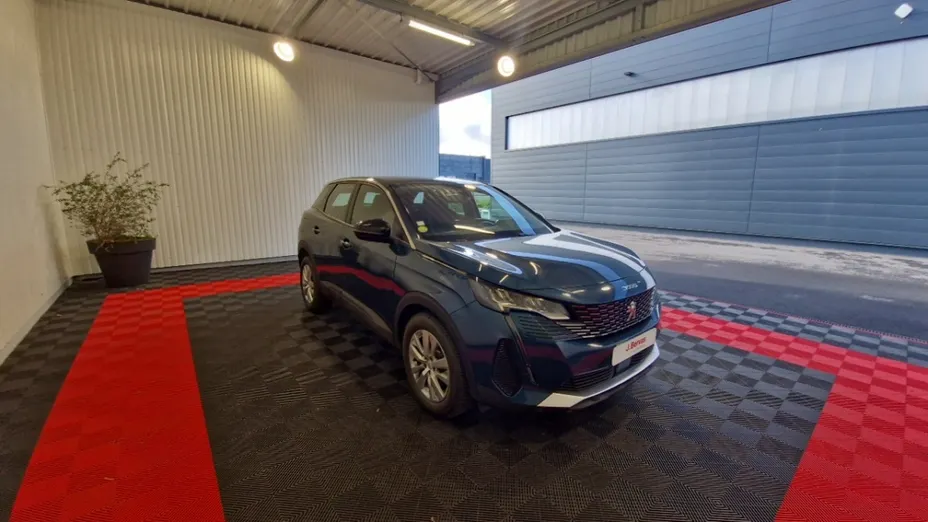 PEUGEOT 3008 -