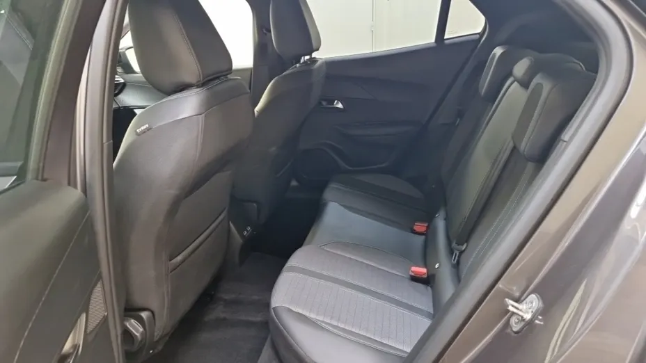 PEUGEOT 2008 -