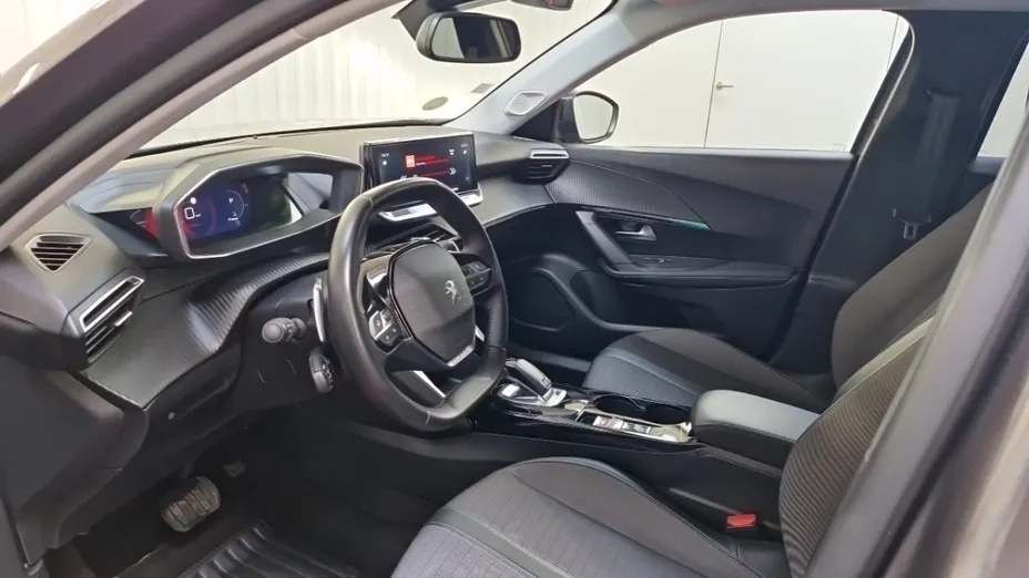 PEUGEOT 2008 -