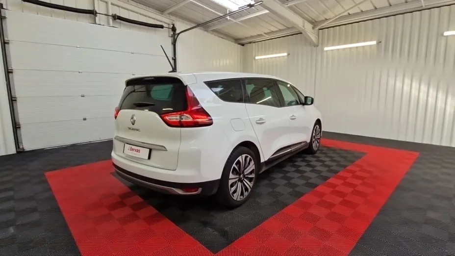 RENAULT Grand Scenic -