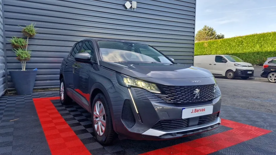 PEUGEOT 3008 -