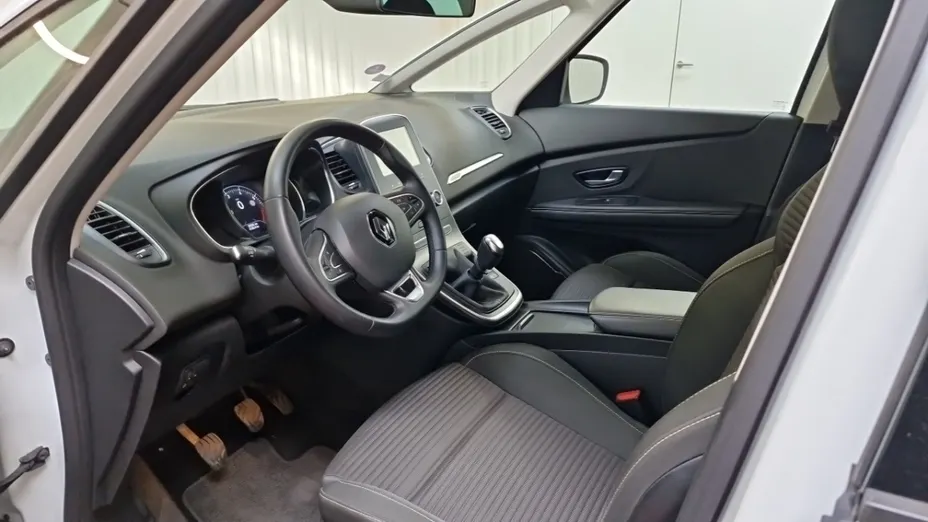 RENAULT Grand Scenic -