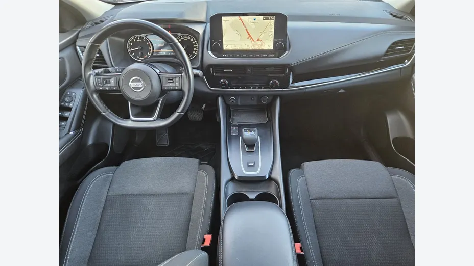 NISSAN Qashqai -