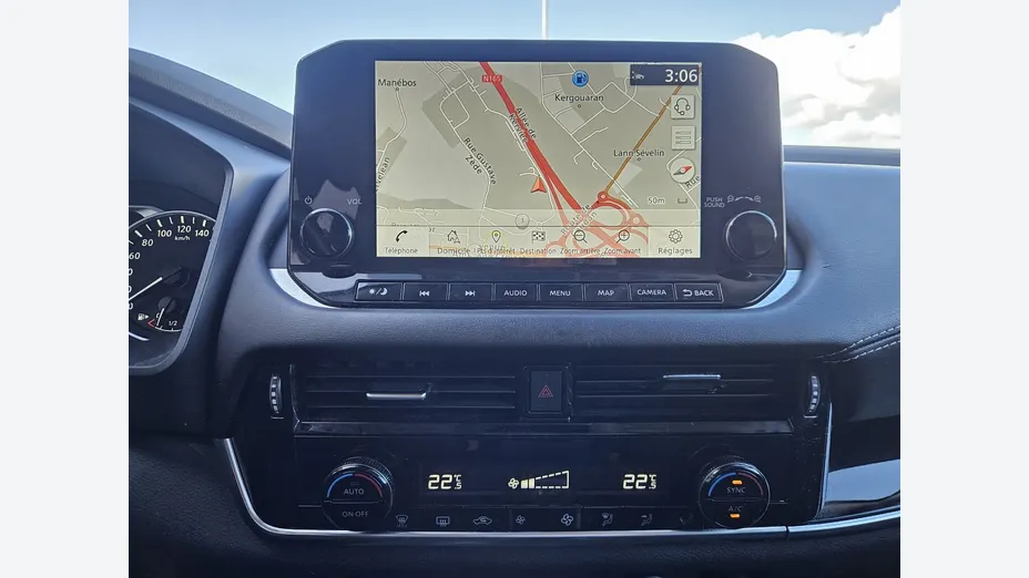 NISSAN Qashqai -