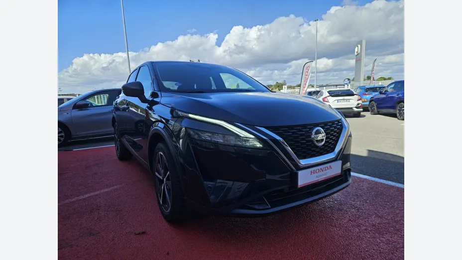 NISSAN Qashqai -