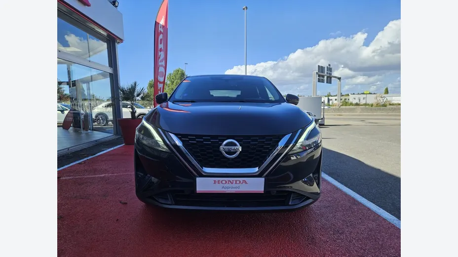 NISSAN Qashqai -