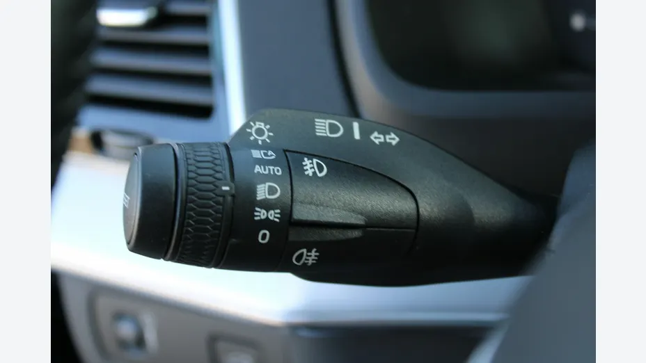 VOLVO XC90 -