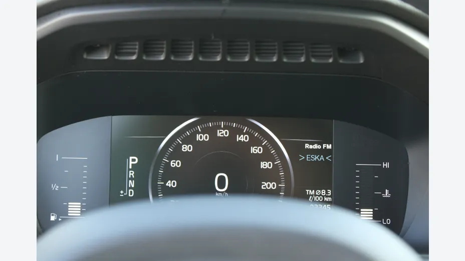 VOLVO XC90 -