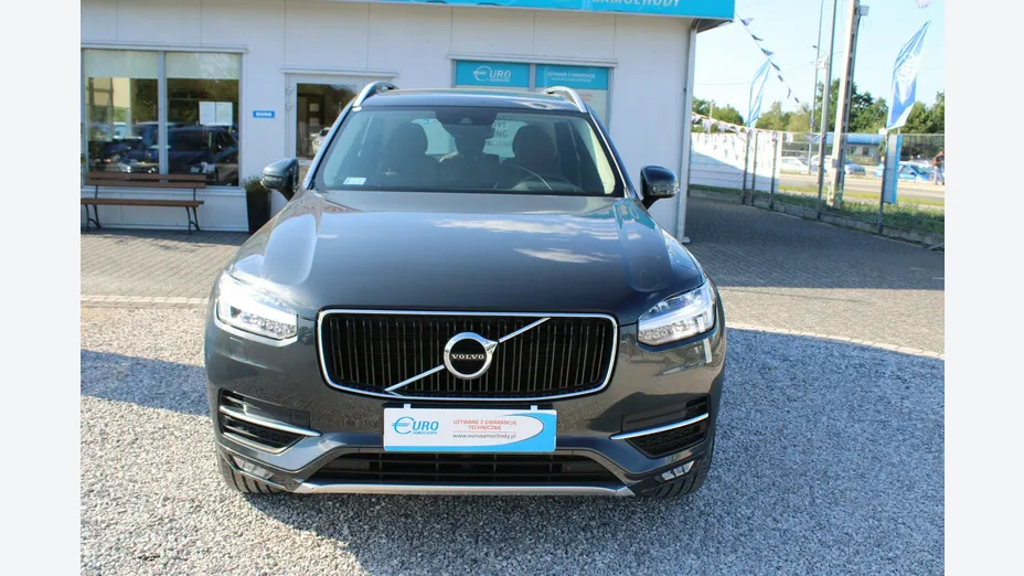 VOLVO XC90 -
