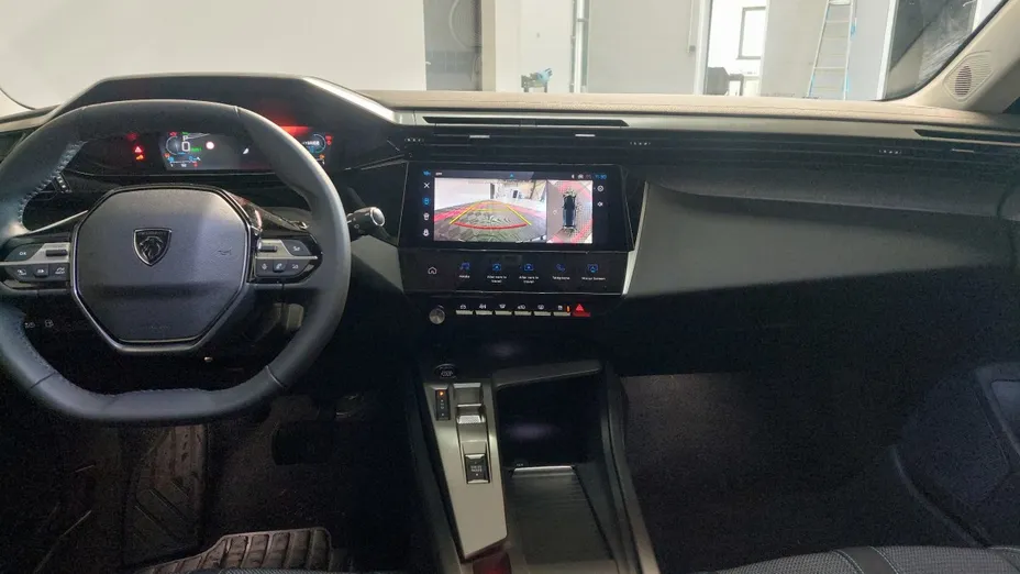 PEUGEOT 308 -