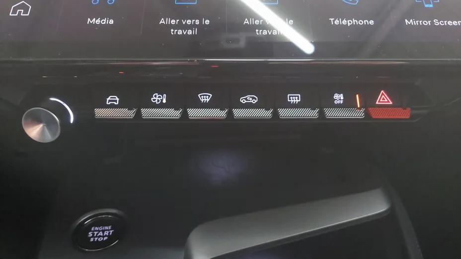 PEUGEOT 308 -