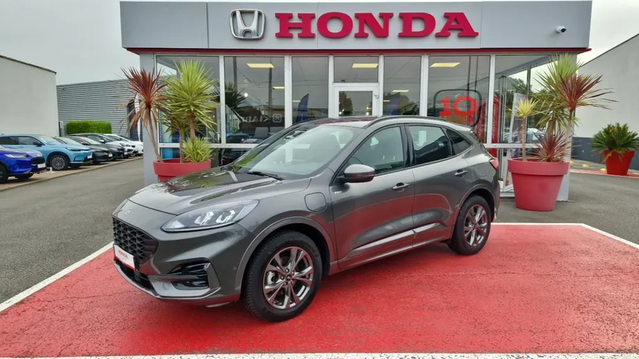 FORD Kuga -