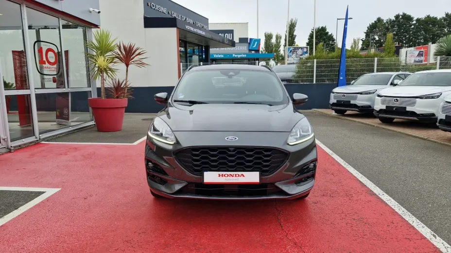 FORD Kuga -