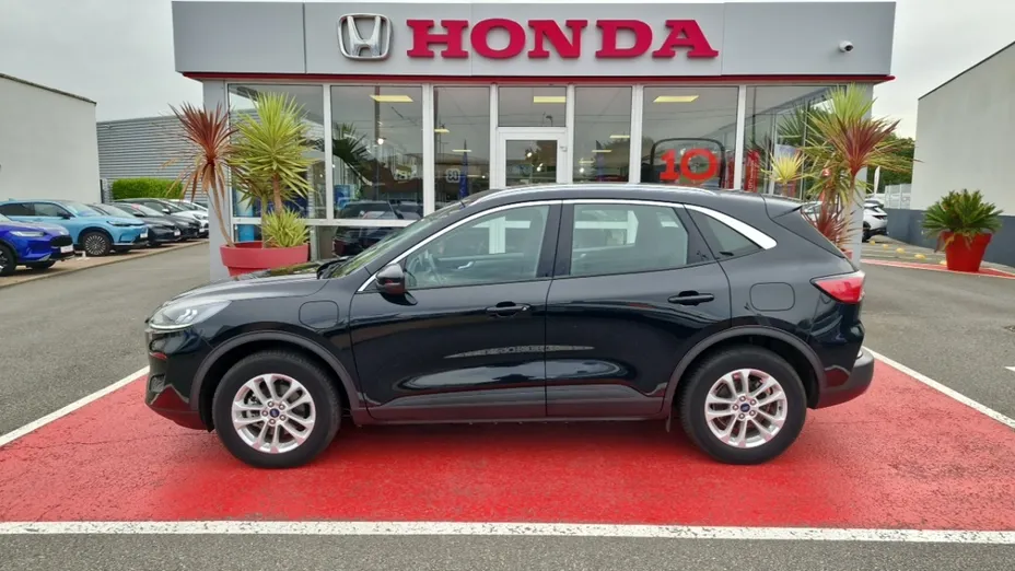 FORD Kuga -