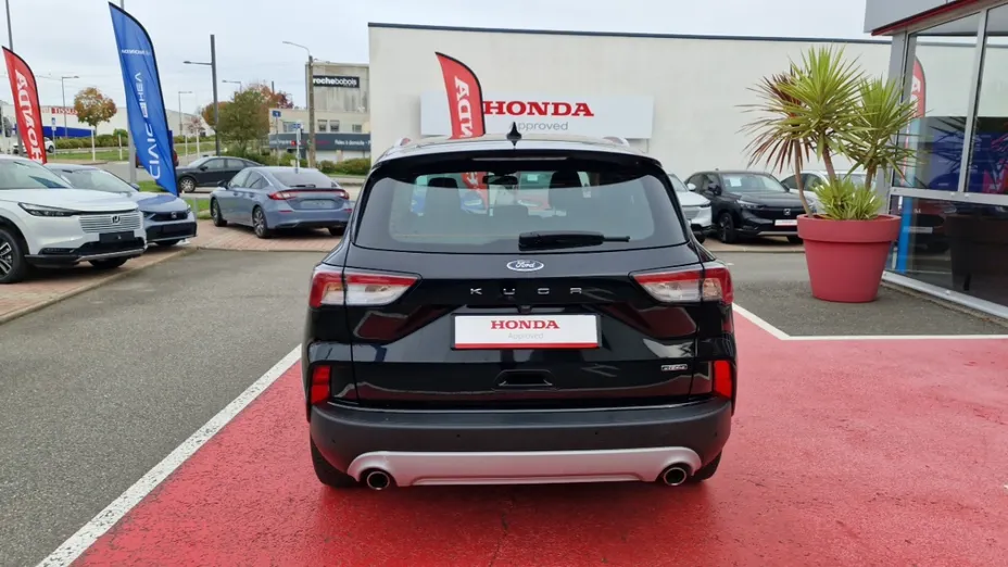 FORD Kuga -