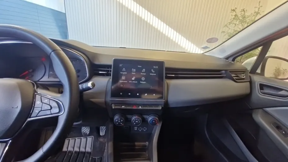 RENAULT Clio -