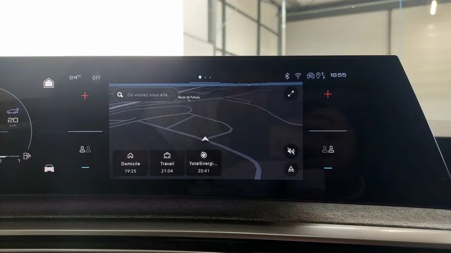 PEUGEOT 5008 -