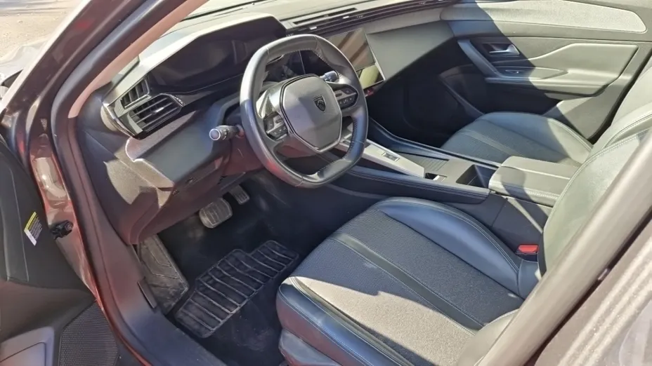 PEUGEOT 308 -