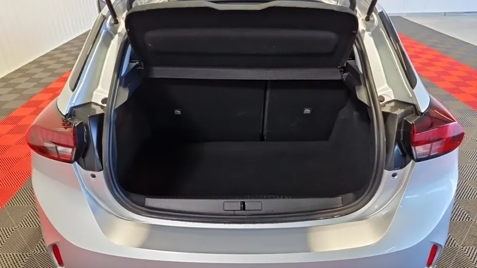 OPEL Corsa -