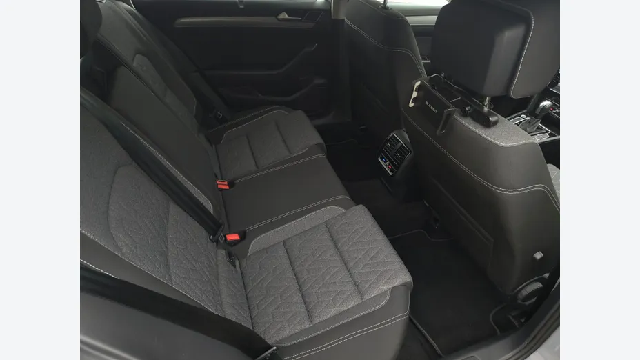 VOLKSWAGEN Passat Passat 2.0 TDI EVO Business DSG