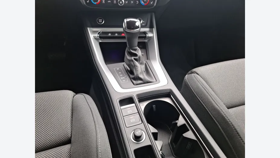AUDI Q3 Q3 35 TFSI mHEV Advanced S tronic