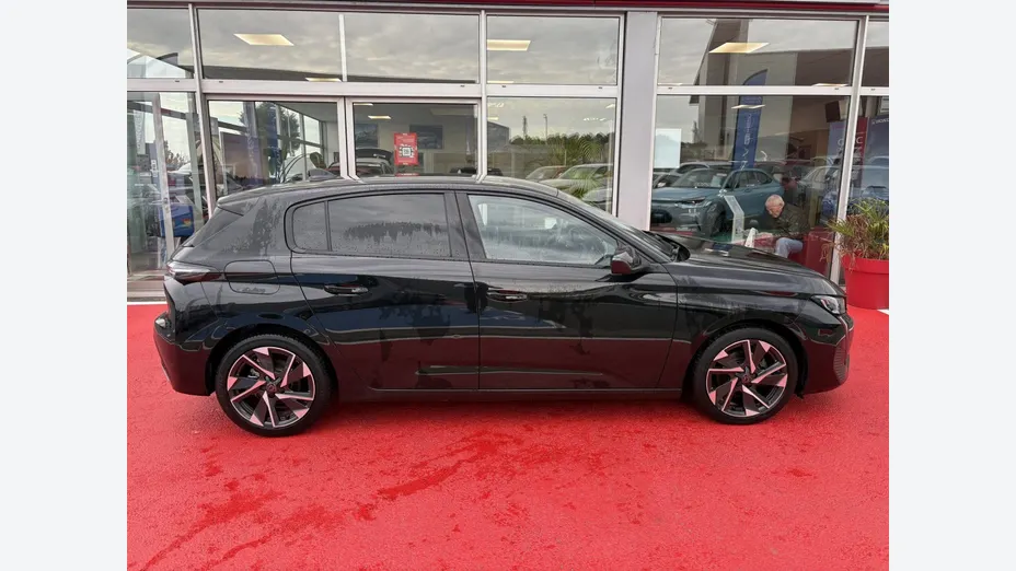 PEUGEOT 308 -
